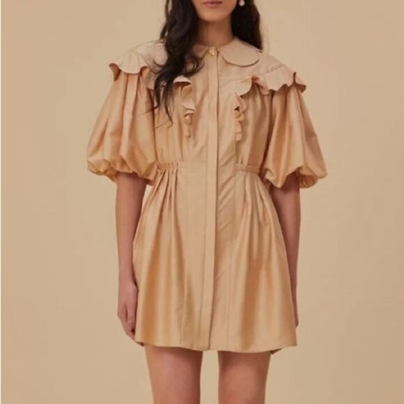 NEW FARM Rio Beige Short Sleeve Mini Dress Ruffle Peter Pan Puffed Size S or M - Picture 1 of 16
